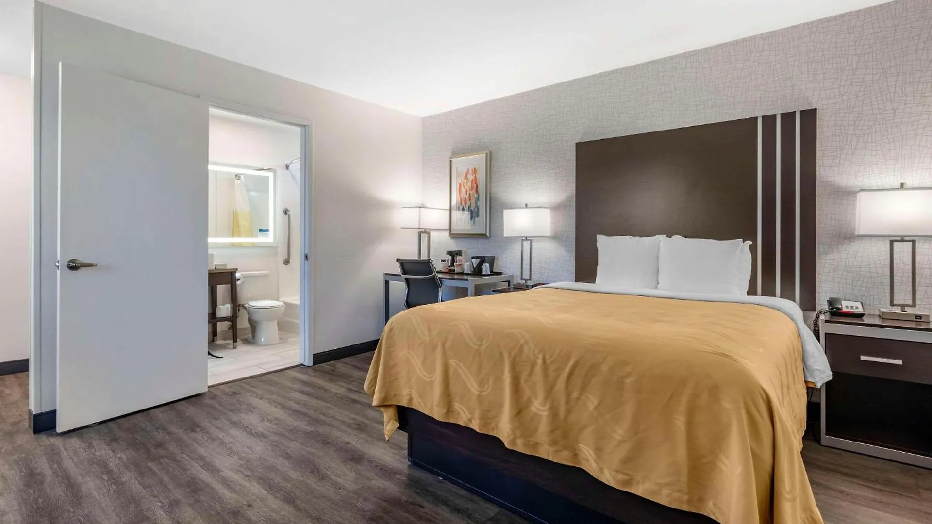Quality Inn Burbank Airport